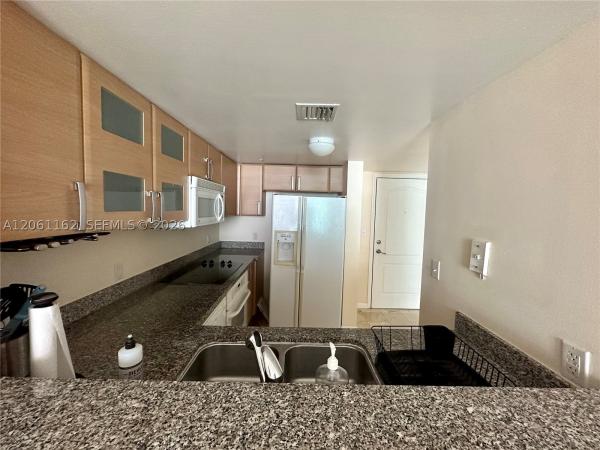 Skyline On Brickell, 2101 Brickell Ave #1908, Miami, Florida 33129, image 1