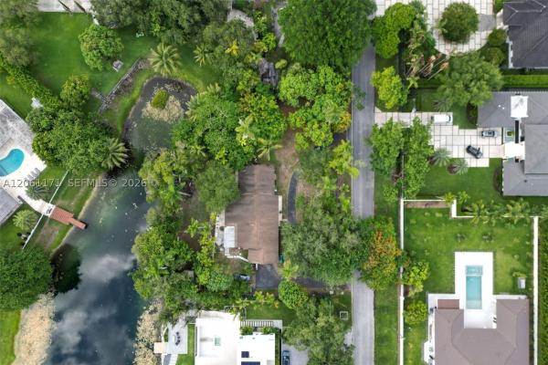 6801 SW 82nd Ave, Unincorporated Dade County, Florida 33143, image 2