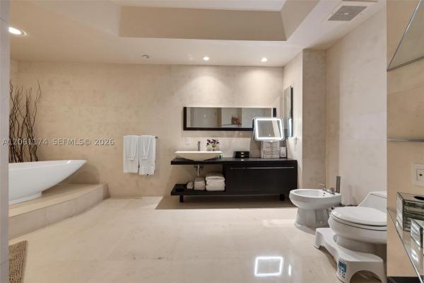 Turnberry Ocean Colony North Tower, 16051 Collins Ave #3404, Sunny Isles Beach, Florida 33160, image 2