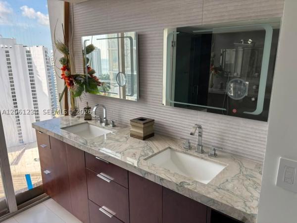 Turnberry Towers, 19355 Turnberry Way #26E, Aventura, Florida 33180, image 3