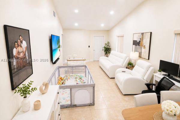 8381 SW 148th Ave, Unincorporated Dade County, Florida 33193, image 2
