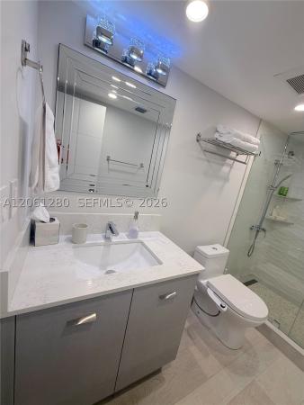 Oceanside Plaza, 5555 Collins Ave #12C, Miami Beach, Florida 33140, image 2