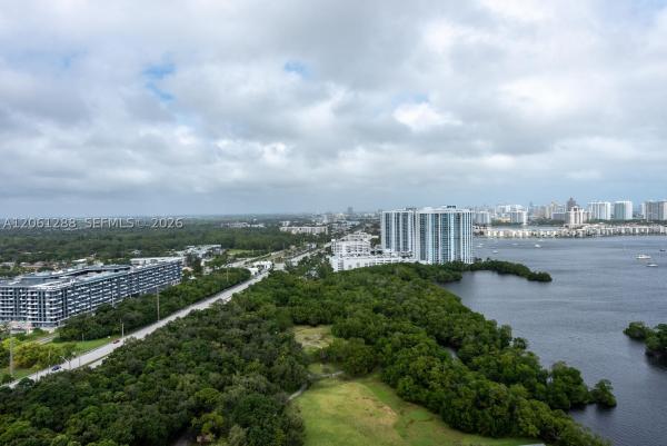 The Harbour North Tower, 16385 Biscayne Blvd #2904, North Miami Beach, Florida 33160, image 3