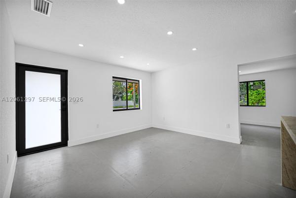 19301 NW 52nd Ave, Miami Gardens, Florida 33055, image 2