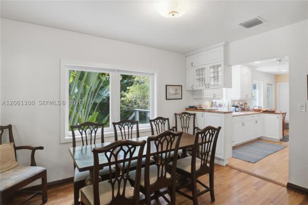Coconut Grove Manor, 4152 Battersea Rd, Miami, Florida 33133, image 2