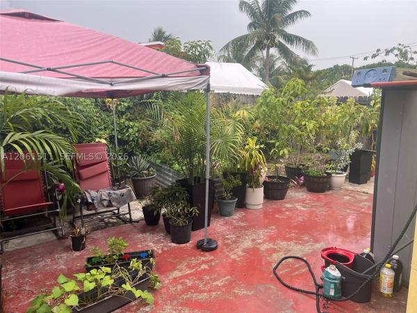 Vera Villas, 240 NE 23rd Ct, Pompano Beach, Florida 33060, image 1