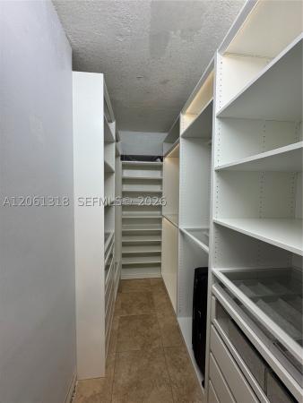 The Carriage House, 5401 Collins Ave #334, Miami Beach, Florida 33140, image 3