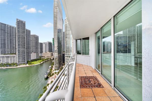 One Miami West, 325 S Biscayne Blvd #2219, Miami, Florida 33131, image 2