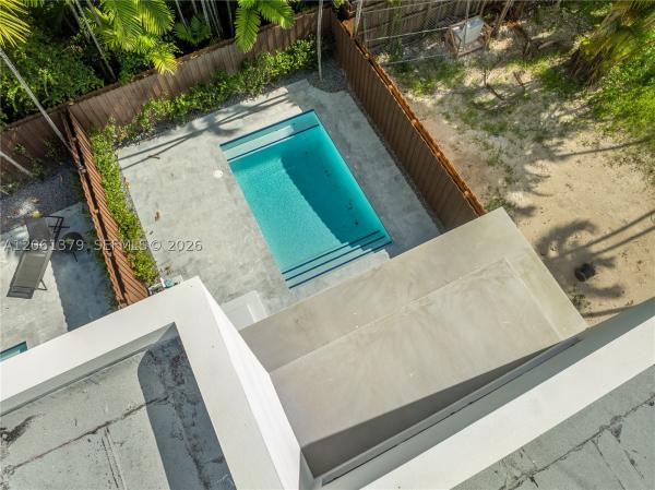 Pomelo Park, 3352 SW 28th Ter, Miami, Florida 33133, image 2