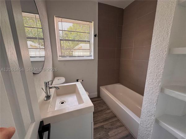 Homedale, 124 NW 89th St, El Portal, Florida 33150, image 3