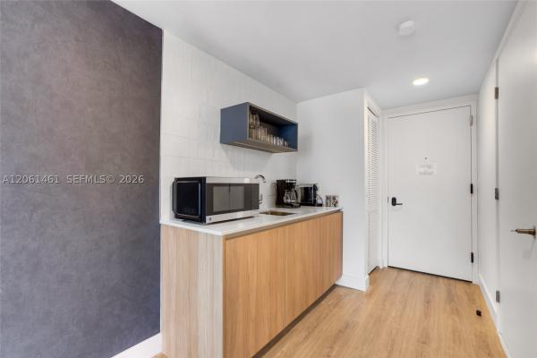 159 NE 6th St #1716, Miami, Florida 33132, image 1