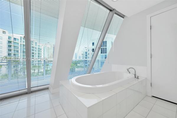Artech Residences At Aventura, 2950 NE 188th St #449, Aventura, Florida 33180, image 3