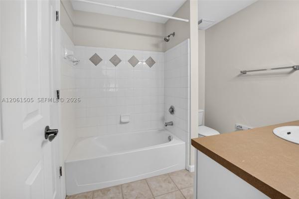 2024 Alta Meadows Ln #807, Delray Beach, Florida 33444, image 2