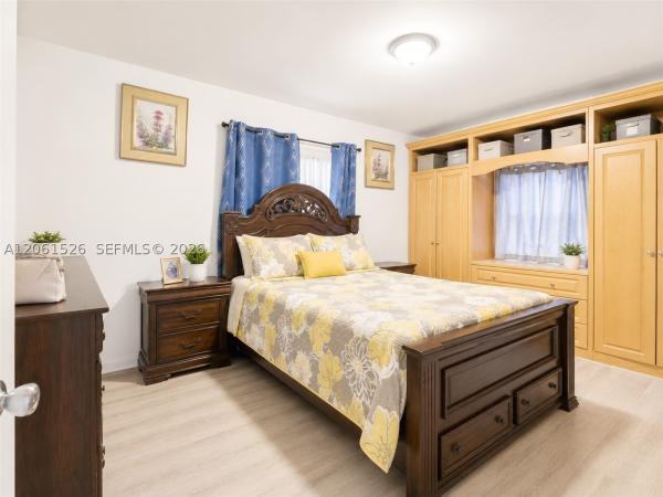 Hazel Park, 2550 SW 10th St, Miami, Florida 33135, image 2