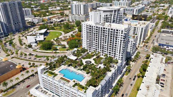 Circ Residences At Hollywood Circle, 1776 Polk St #703, Hollywood, Florida 33020, image 2