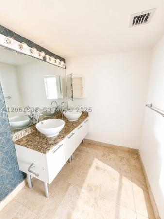Brickell On The River South Tower, 41 SE 5th St #1415, Miami, Florida 33131, image 3