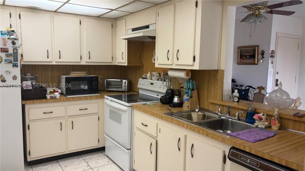 14201 SW 66th St #406, Unincorporated Dade County, Florida 33183, image 3