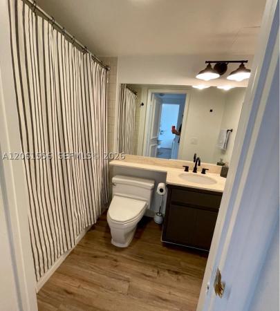 The EmeraldBay At Key Colony, 151 Crandon Blvd #822, Key Biscayne, Florida 33149, image 3
