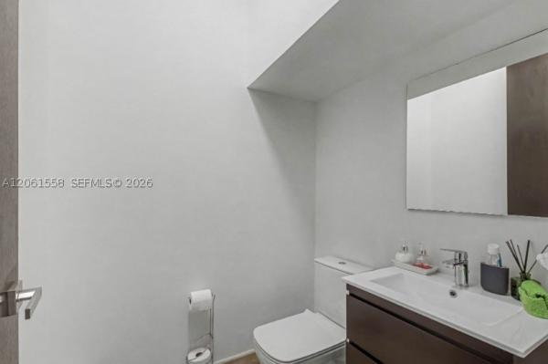 Oasis Park Square At Doral, 3341 NW 84th Ct, Doral, Florida 33122, image 1