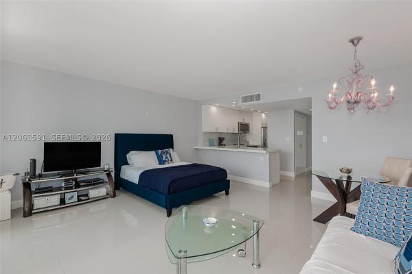 Mirador South 1000, 1000 West Ave #1220, Miami Beach, Florida 33139, image 1