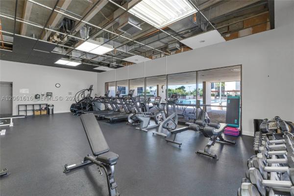 Coronado Tower 1, 20335 W Country Club Dr #1806, Aventura, Florida 33180, image 2