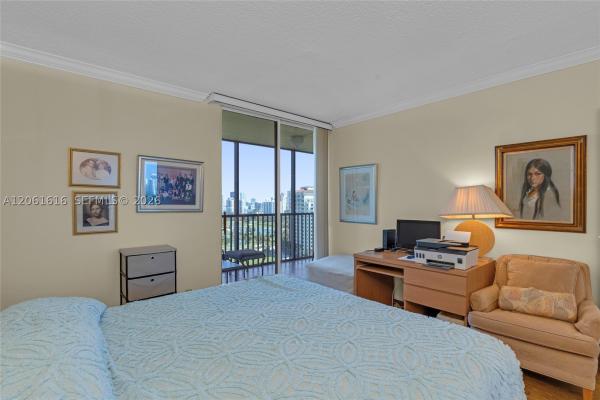 Coronado Tower 1, 20335 W Country Club Dr #1806, Aventura, Florida 33180, image 3
