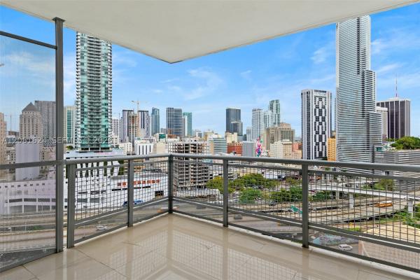 Wind, 350 S Miami Ave #1805, Miami, Florida 33130, image 2