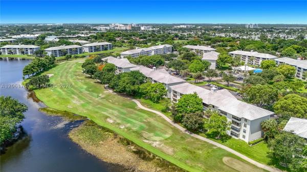 Whitehall 2 Of Pine Island Ridge, 1713 Whitehall Dr #404, Davie, Florida 33324, image 1
