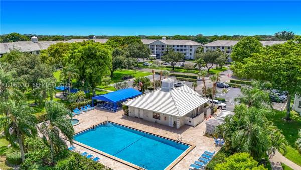 Whitehall 2 Of Pine Island Ridge, 1713 Whitehall Dr #404, Davie, Florida 33324, image 2