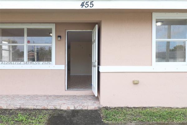Washington Park, 455 NW 14th St, Florida City, Florida 33034, image 1