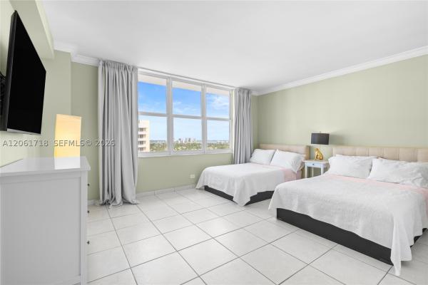The Pavilion, 5601 Collins Ave #1515, Miami Beach, Florida 33140, image 1