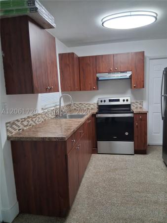 Academy Award, 3730 NW 4th Ct, Lauderhill, Florida 33311, image 2