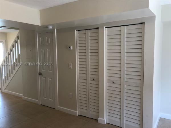 Lago Bello, 5806 W 26th Ave #210, Hialeah, Florida 33016, image 2