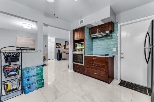 South Hollywood, 1019 S 29th Ave, Hollywood, Florida 33020, image 2