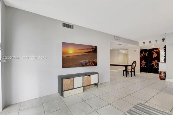 Del Prado, 18051 Biscayne Blvd #801-1, Aventura, Florida 33160, image 1