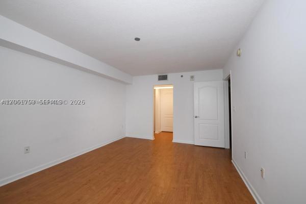 The Club At Brickell Bay, 1200 Brickell Bay Dr #1822, Miami, Florida 33131, image 3