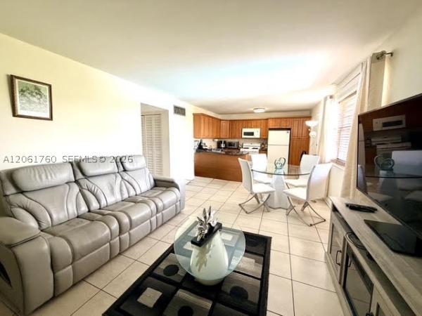 The Springs, 465 S Royal Poinciana Blvd #9B, Miami Springs, Florida 33166, image 3