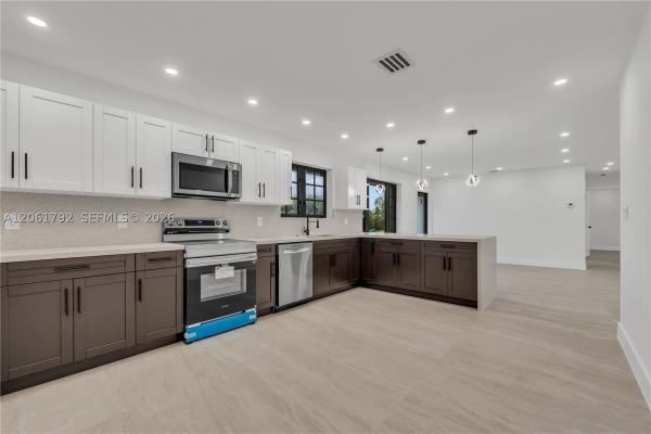 2000 SW 84th Ave, Unincorporated Dade County, Florida 33155, image 1