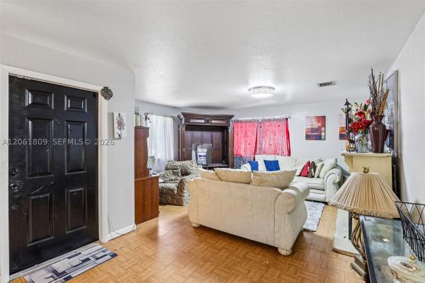 Gabel, 1143 NW 58th St, Miami, Florida 33127, image 3