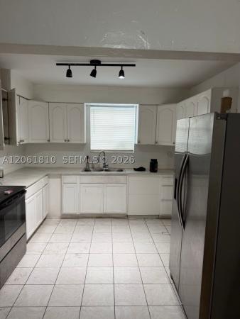 Fulford By The Sea, North Miami Beach, Florida 33162, image 2