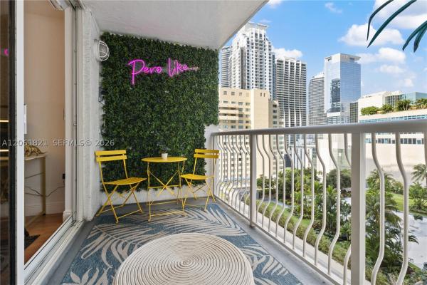 The Club At Brickell Bay, 1200 Brickell Bay Dr #1816, Miami, Florida 33131, image 3