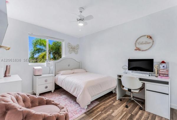 Hawkes Bluff, 5900 York Ln, Davie, Florida 33331, image 3