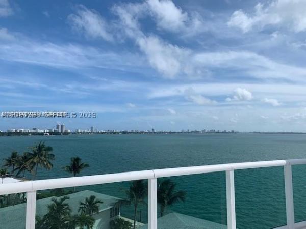 Bay View Lofts, 2000 Bay Dr #403, Miami Beach, Florida 33141, image 2
