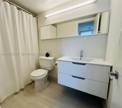 Towers Of Oceanview Point, 200 Leslie Dr #1017, Hallandale Beach, Florida 33009, image 2