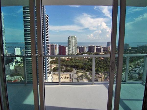 Axis On Brickell South, 79 SW 12th St #4001S, Miami, Florida 33130, image 2