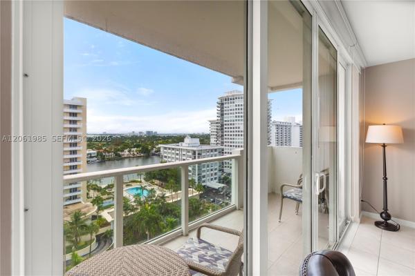 The Pavilion, 5601 Collins Ave #1216, Miami Beach, Florida 33140, image 3