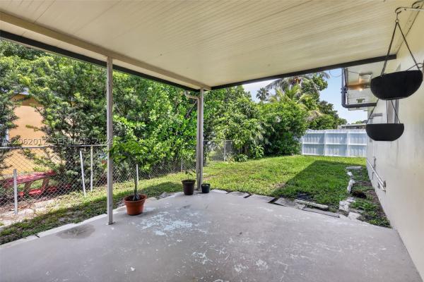 Fulford By The Sea, 17200 NE 15th Ave, North Miami Beach, Florida 33162, image 3