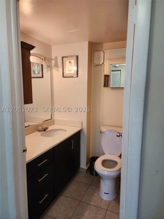 Caribbean Breeze, 250 180th Dr #301, Sunny Isles Beach, Florida 33160, image 3