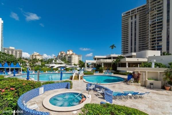 Turnberry Isle North, 19707 Turnberry Way #12L, Aventura, Florida 33180, image 1