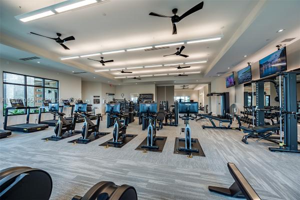 15756 Modena St, Naples, Florida 34114, image 2